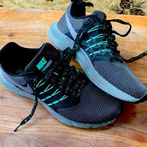 Nike Run Swift Women’s size 7